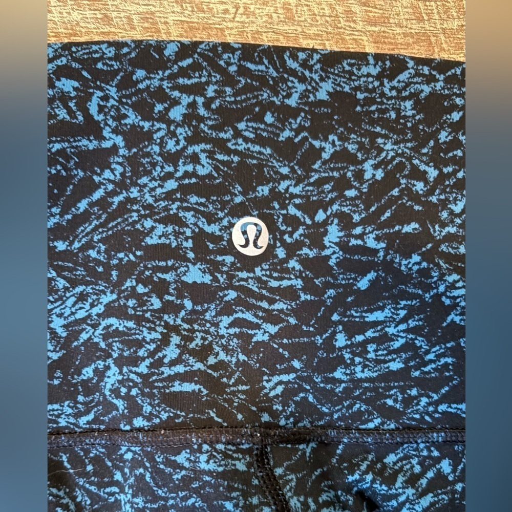 Lululemon Wunder Under Cropped Leggings In Iced Wave Size 4 - Picture 4 of 4